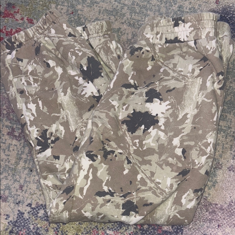 Girls Camouflage Jogger Pants
